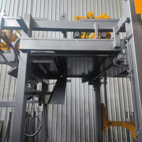 Cuber  machine block stacking